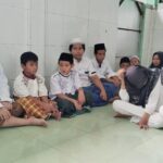 Pembacaan maulid diba dan menyalurkan bantuan / santunan Ulul Azmi Surabaya
